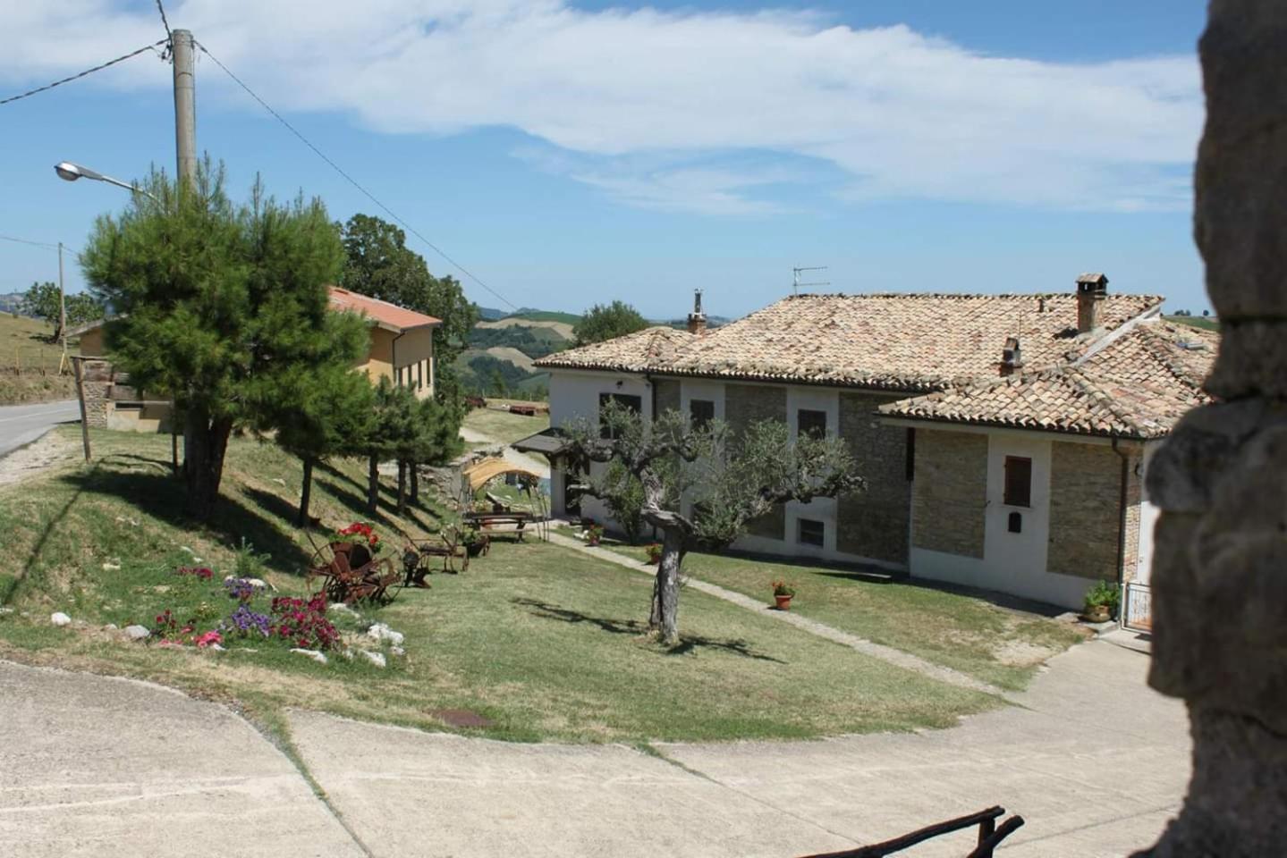 Villa La Via Del Parco à Arsita Extérieur photo